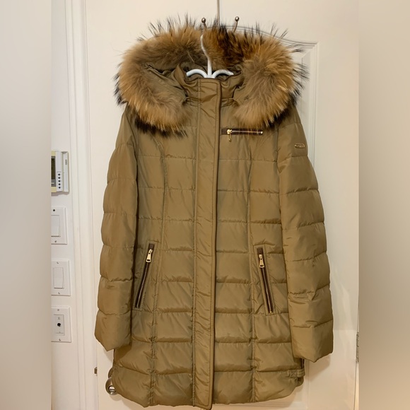Women’s parka - Picture 1 of 7